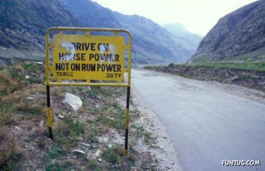 Most Unusual Road Signs On Leh Manali Highway