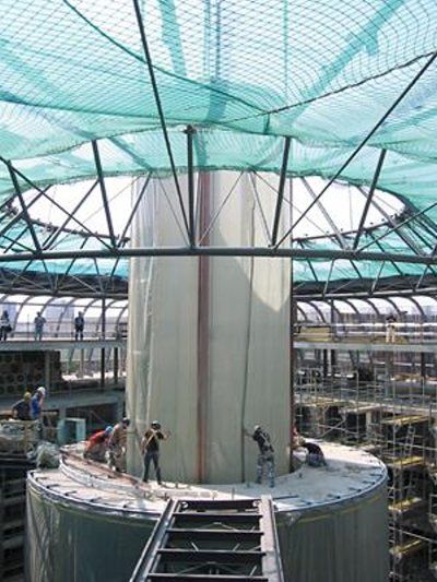 Amazing AquaDom Aquarium in Berlin