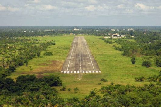 Most Difficult Airports Around the World