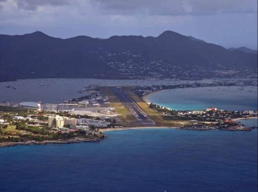 Most Difficult Airports Around the World