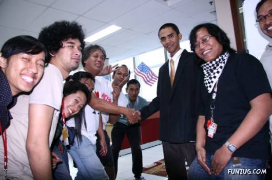Duplicate Obama Found in Indonesia