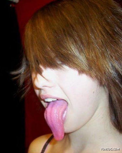Galz with Freakishly Long Tongues