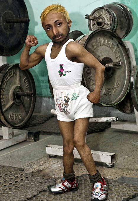 smallest_bodybuilder_01.jpg