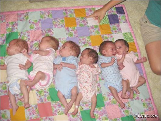Woman Gives Birth to 6 Babies