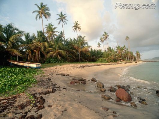 Click to Enlarge - Amazing IsLands WallPapers