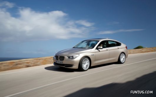 Click to Enlarge - Awesome BMW Wallpapers Collection