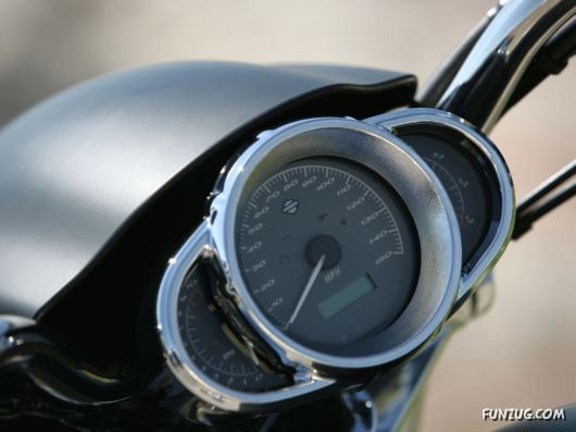 Click to Enlarge - Harley Davidson Exclusive Wallpapers