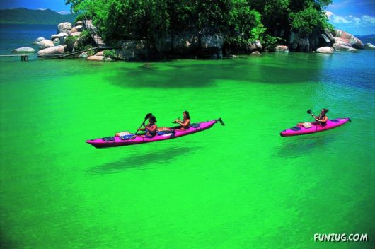 Click to Enlarge - Beautiful Malawi Lake Wallpapers