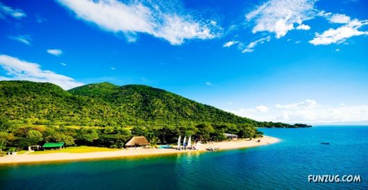 Click to Enlarge - Beautiful Malawi Lake Wallpapers
