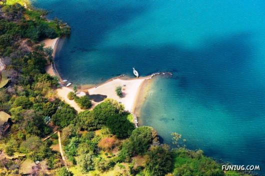 Click to Enlarge - Beautiful Malawi Lake Wallpapers