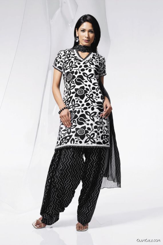 Desi Salwar Kameez Designs for Galz