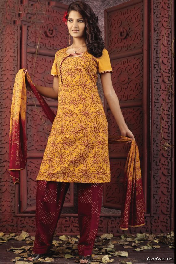 Desi Salwar Kameez Designs for Galz