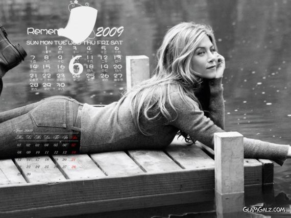 Click to Enlarge - Jennifer Aniston Desktop Calendar 2009