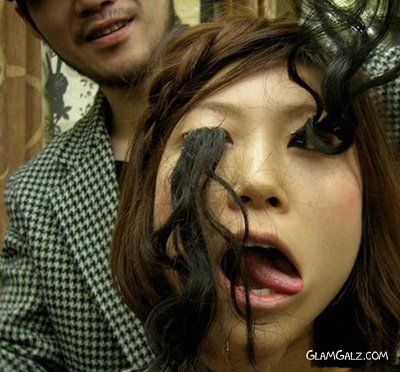 Worlds Longest Eyelashes Record