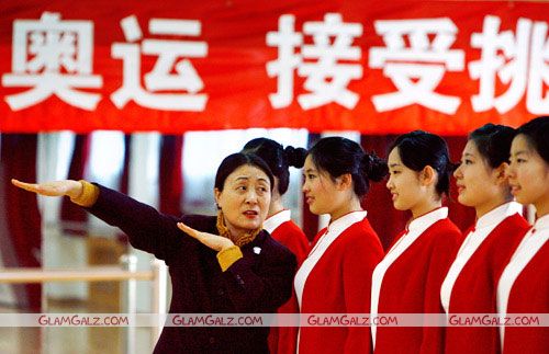 Beijing Welcome You with a Graceful Smile