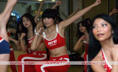 Cheerleaders for Beijing Olympics 2008