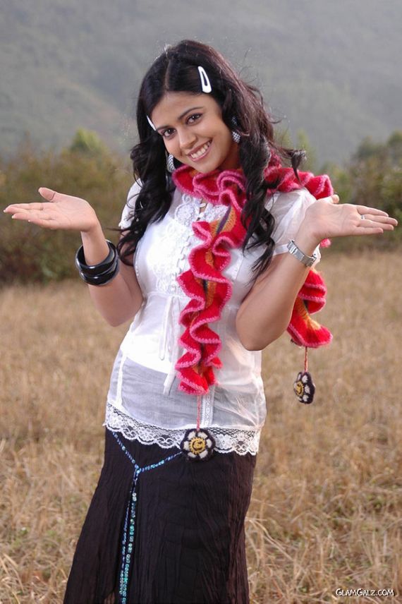 Fresh Tollywood Face Aditi Chowdary