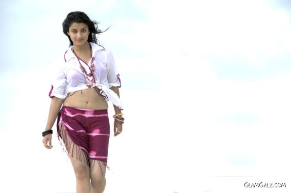 Gorgeous Indian Beauty Madhurima