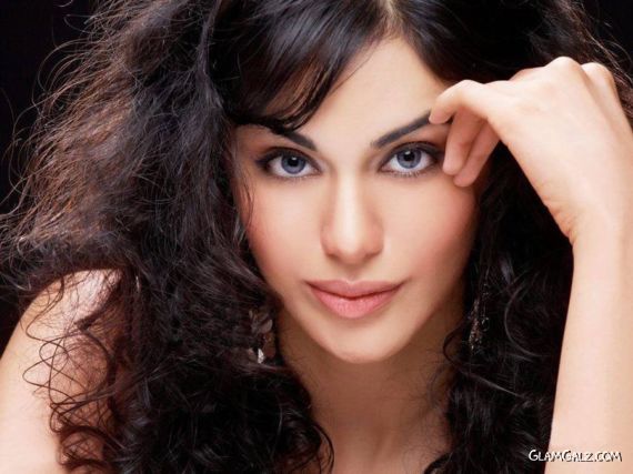 Click to Enlarge - Pretty Blue Eyed Adah Sharma Walls