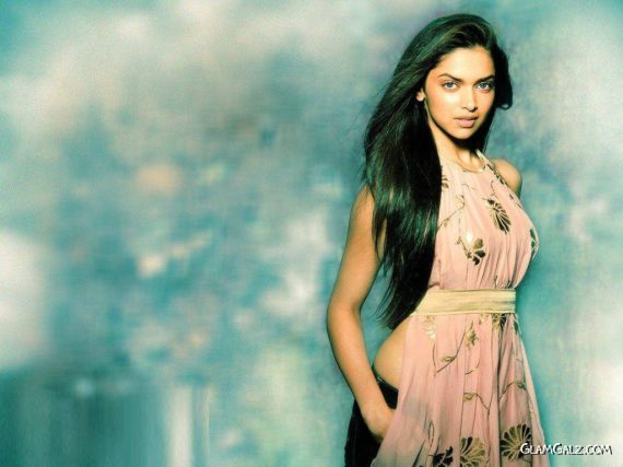 Click to Enlarge - Most Beautiful Bollywood Babez Walls