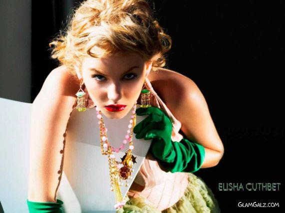 Click to Enlarge - Awesome Ninja Babes Wallpapers