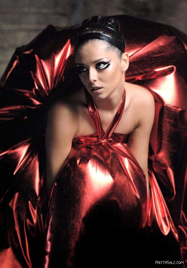 Beautiful Cheryl Cole's Photo Gallery