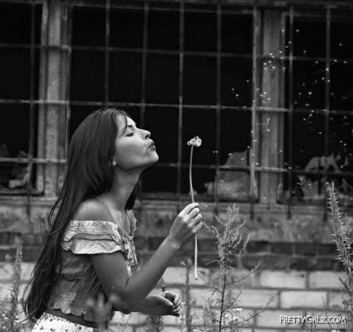 Gorgeous Photos of Gorgeous Women