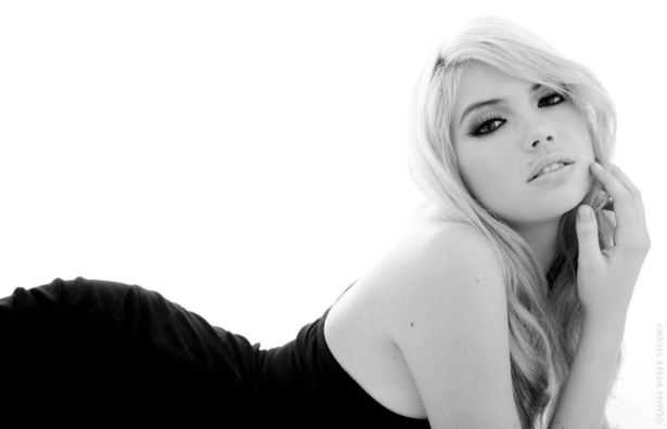 Kate Upton's Exclusive Lingerie Photoshoot
