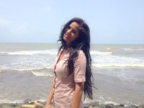 Bold And Beautiful Poonam Pandey